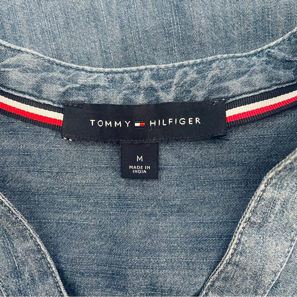 Tommy Hilfiger Chambray Flutter Sleeve Button Dow… - image 8